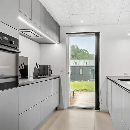 4 Bedroom Gorgeous In