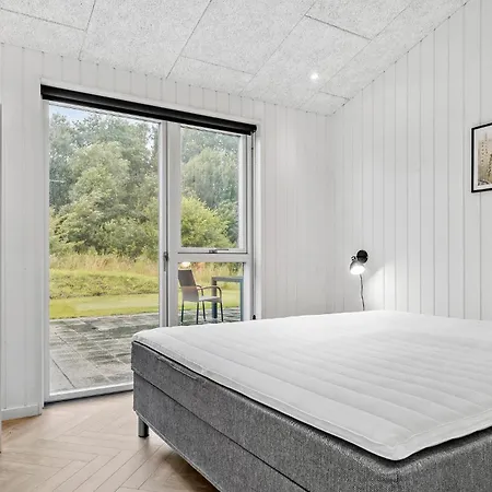 4 Bedroom Gorgeous In *